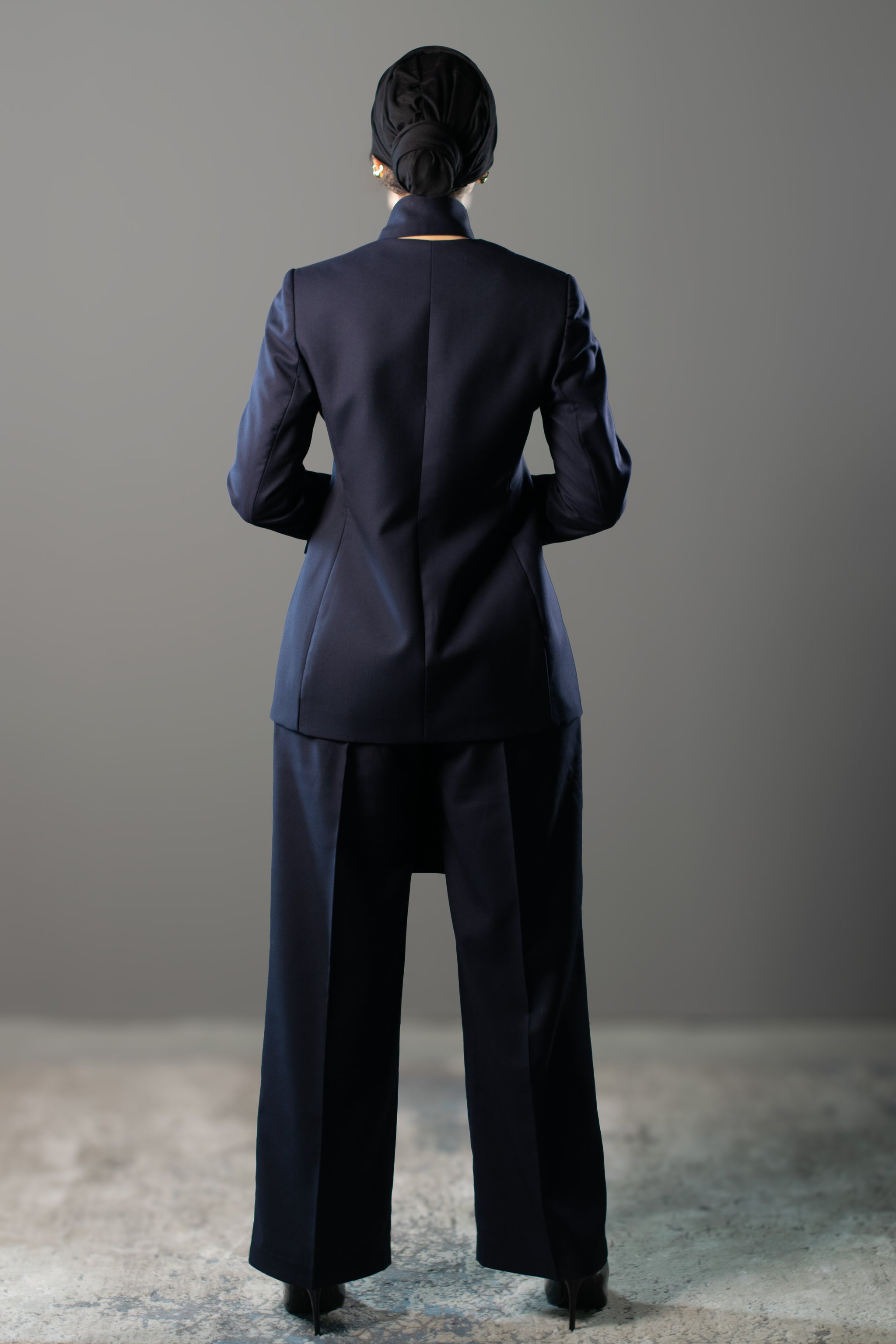 STRUCTURED TWO-PIECE SUIT - Navy