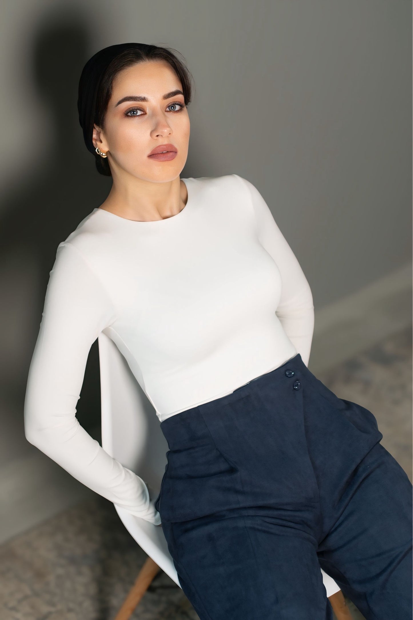 Sculpted Waist Pleated Trousers - Navy