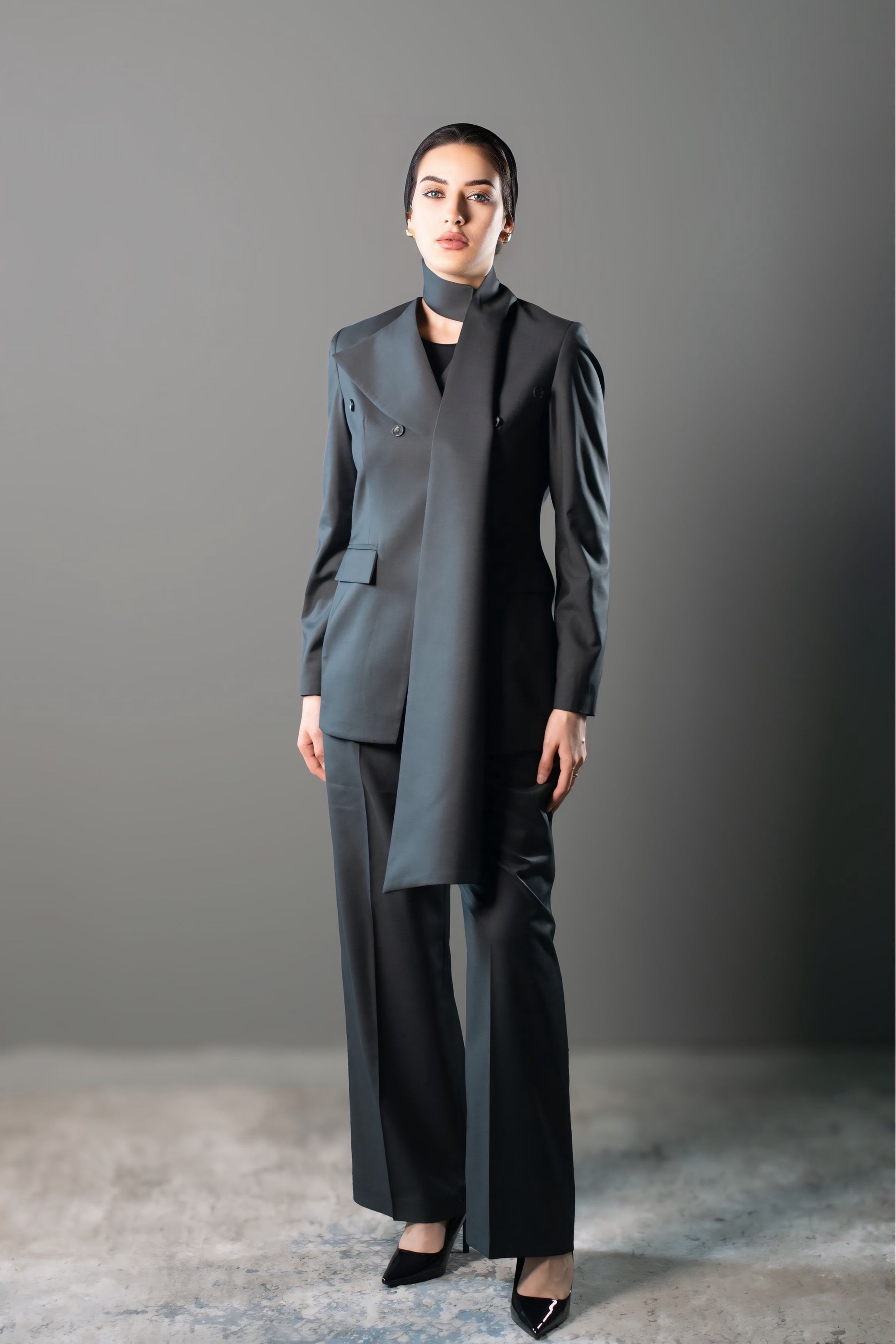 STRUCTURED TWO-PIECE SUIT - Gray