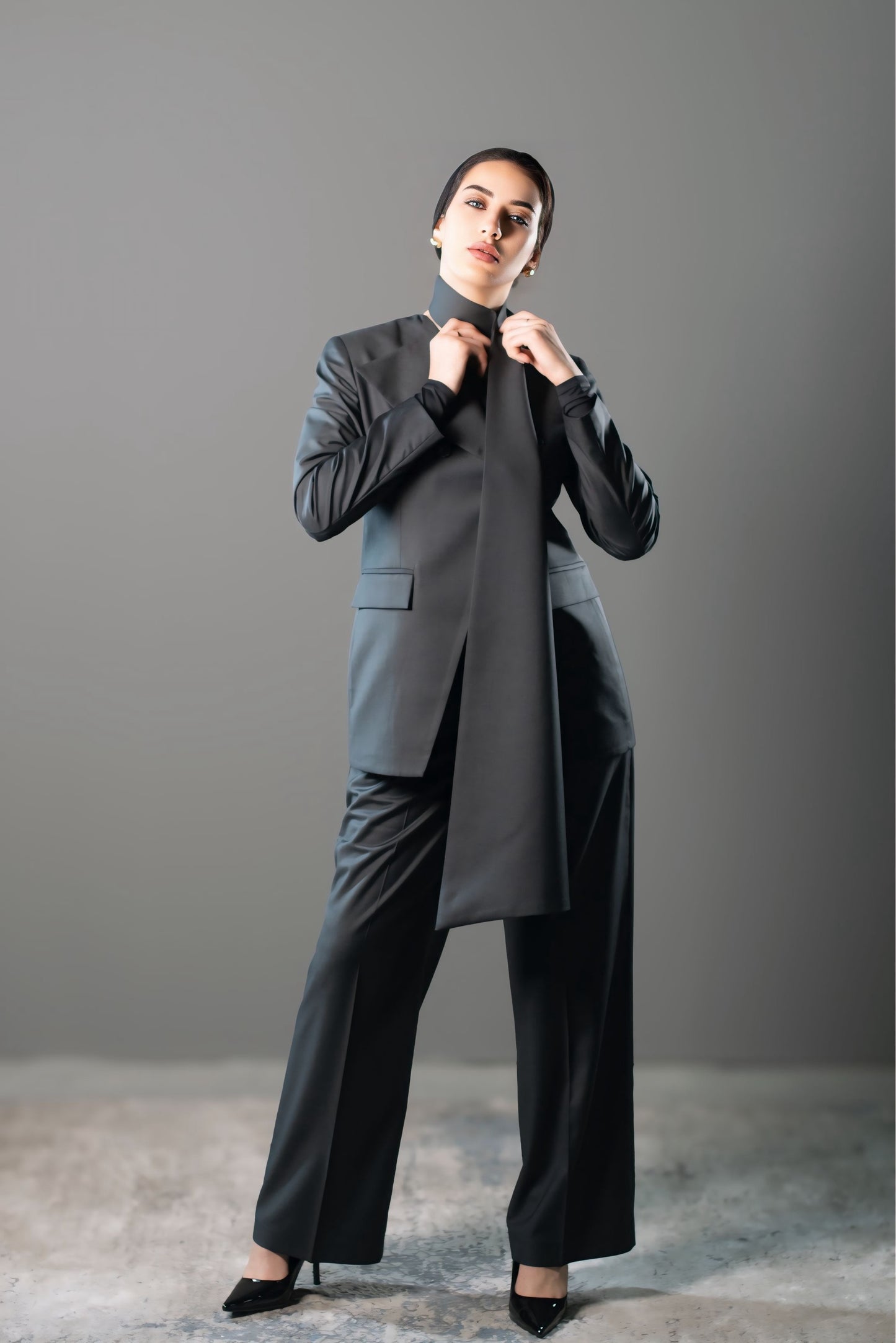 STRUCTURED TWO-PIECE SUIT - Gray